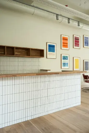 Ixelles - Free Discovery Trial 